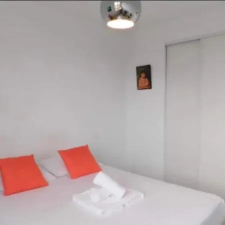 Spacious T3 In St-raphael * Saint-Raphael (Var)